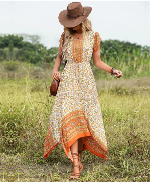 new Bohemian V-neck printed dress