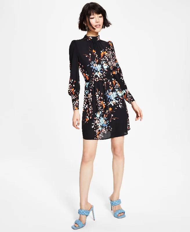 Tinsel Petite Belted Floral Dress